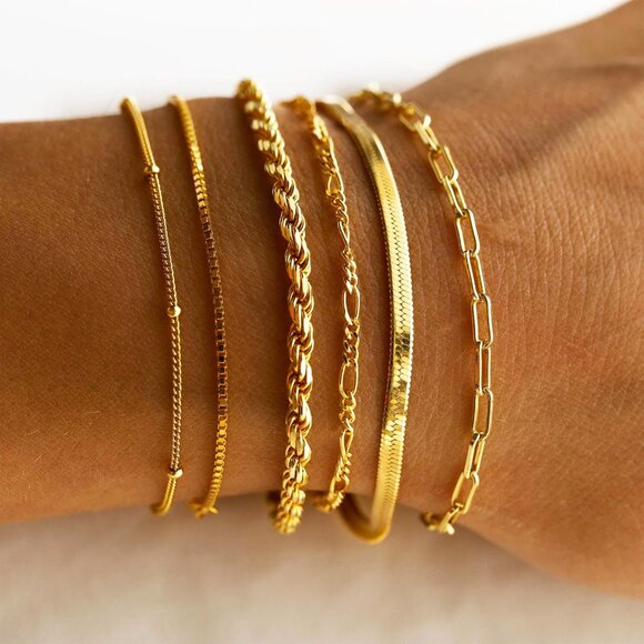 14K Gold Plated Bracelet Set - Elegant Layering Accessories for Any Occasion - Picture 2 of 9